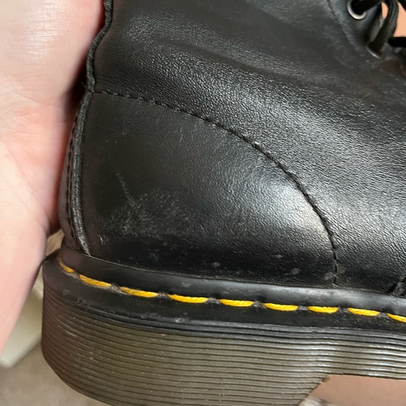 DR. MARTENS Black Leather 8 Eye Lace Up Combat Ankle Boots Women's UK 6/US 8 - Picture 7 of 9